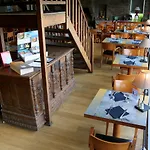 圣奥伯特酒店 3*