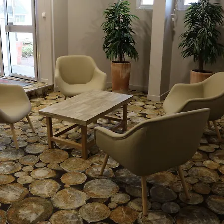 Hotel Le Saint Aubert 3*