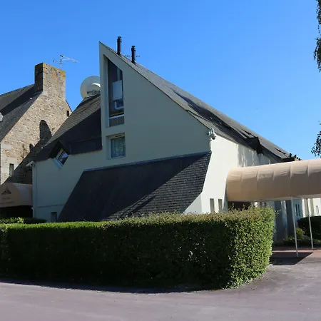 Le Saint Aubert Hotel