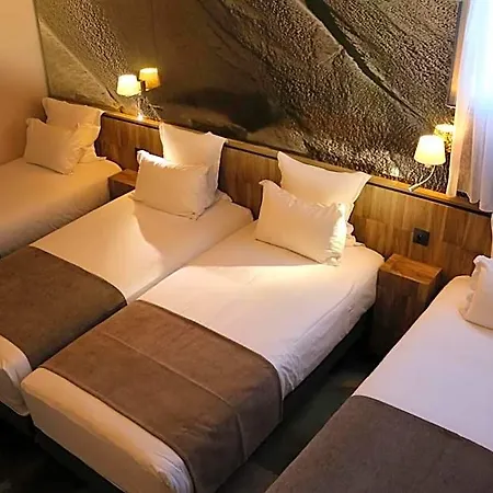 Szálloda Le Saint Aubert 3*