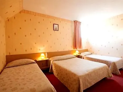 Le Saint Aubert Hotel