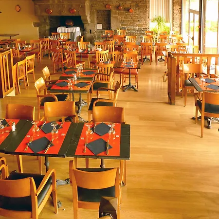 Le Saint Aubert Hotell 3*