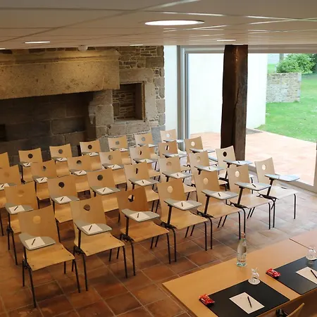 Le Saint Aubert Hotel 3*