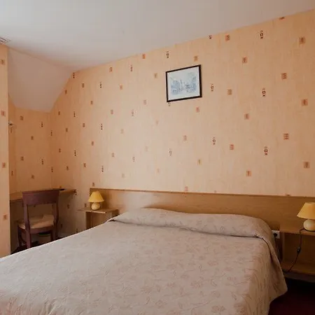 Le Saint Aubert Hotel