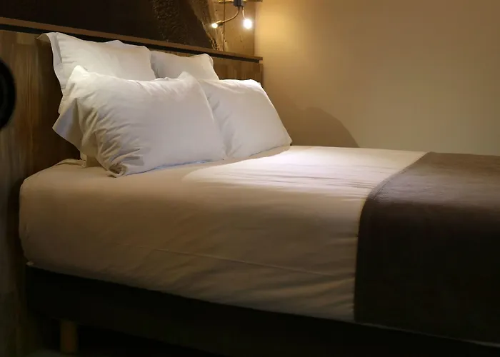 Le Saint Aubert Hotel