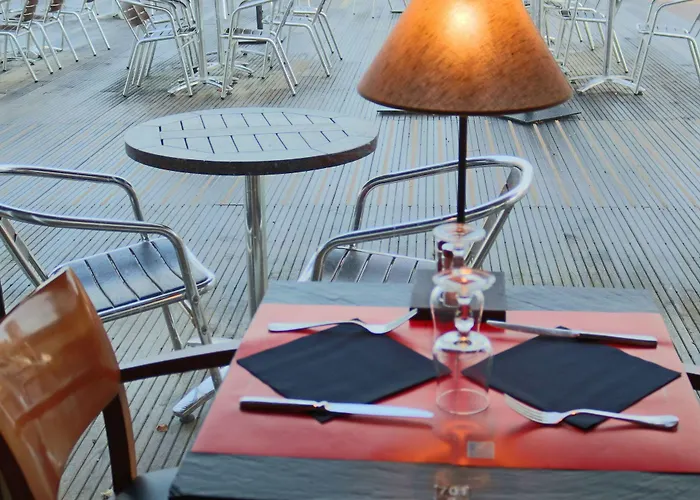 Le Saint Aubert Hotel