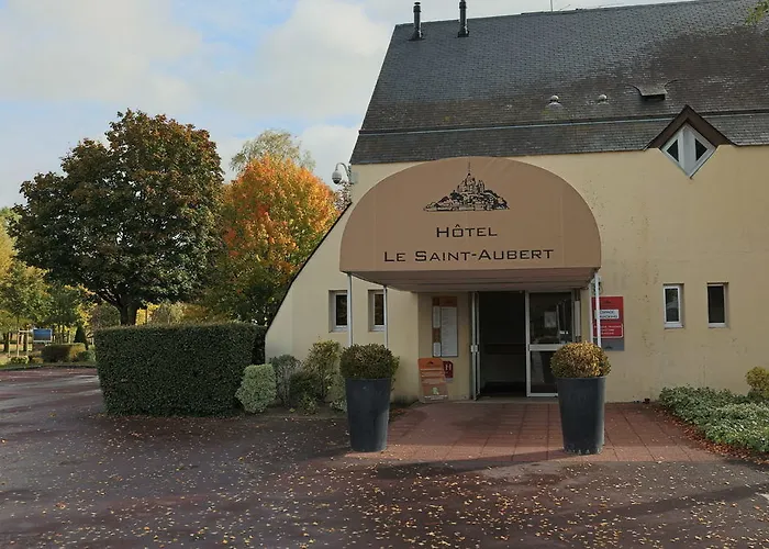 Le Saint Aubert فندق 3*
